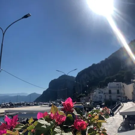 Апартаменты La Baia Di Napoli *