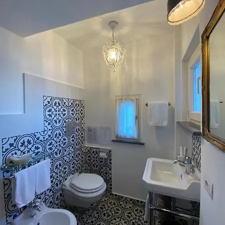 La Baia Di Napoli Апартаменты *