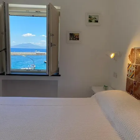 Apartament La Baia Di Napoli *