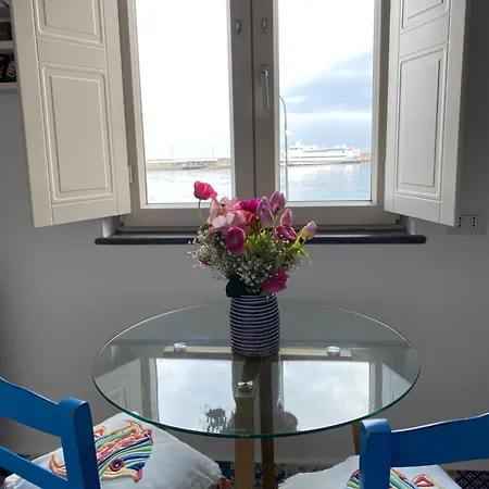 Apartament La Baia Di Napoli Capri