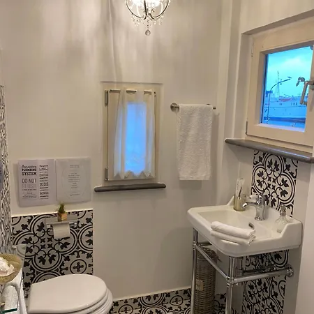 La Baia Di Napoli *